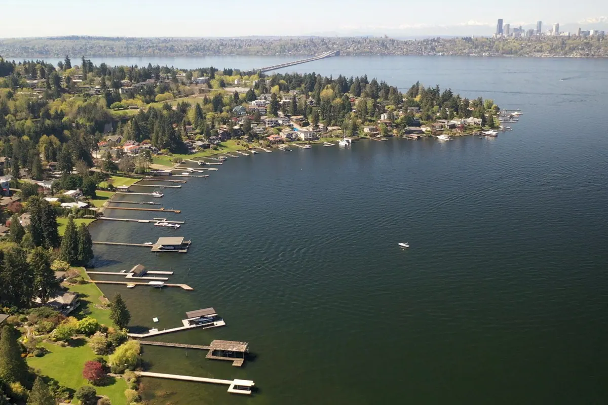 Photographic view of Mercer Island